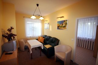 1a Pension Am Burghof Ansicht 2
